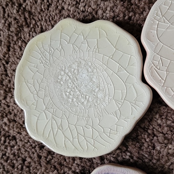 SET OF 4 COASTERS - Picture 3 of 6